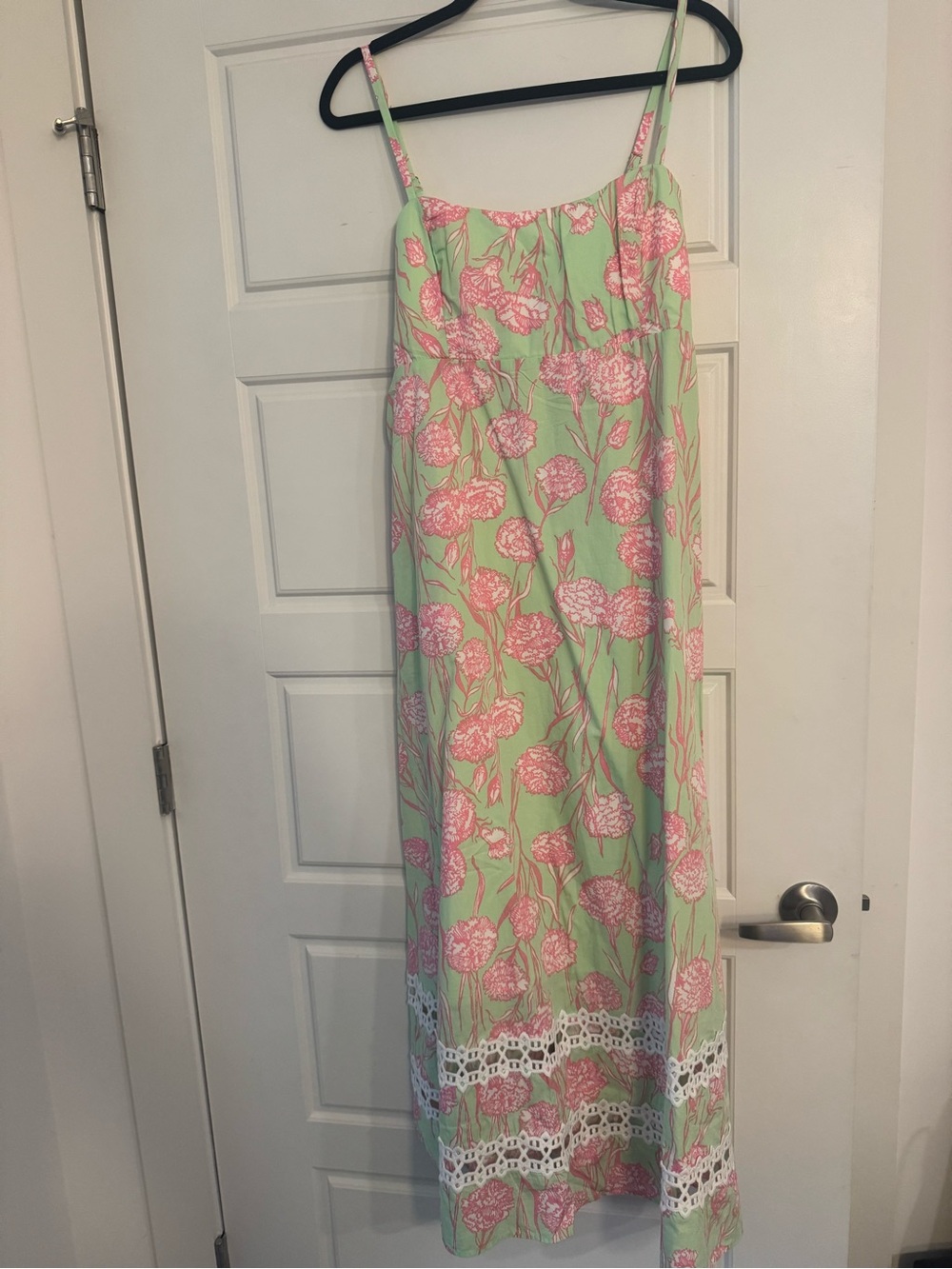Lilly Pulitzer dress - Picture 2 of 4